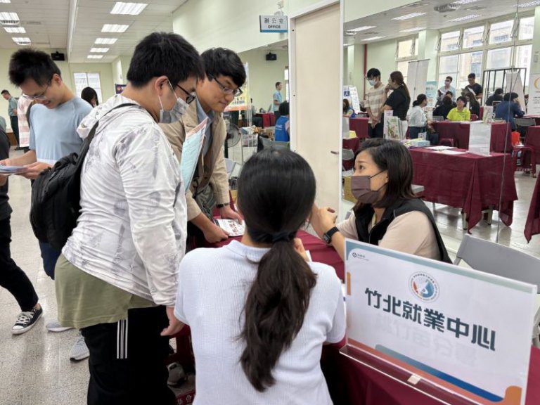竹北就業中心舉辦湖口徵才　15家廠商提供567個工作機會
