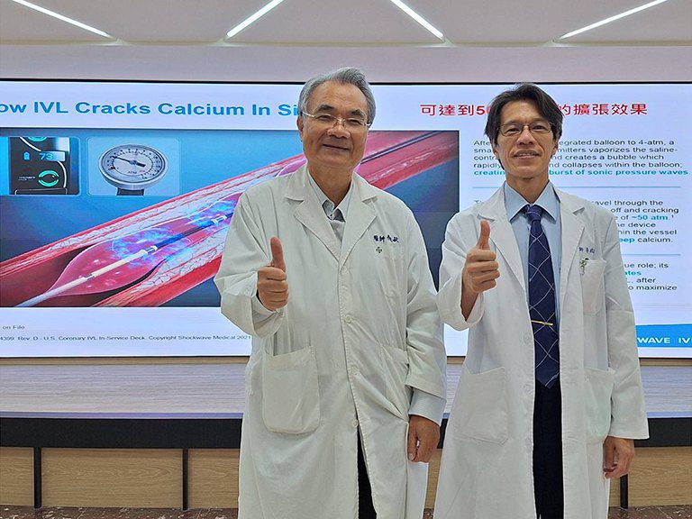 南市醫引進「冠狀動脈氣球震波碎石術」 15例成功打通阻塞血管 南市醫引進「冠狀動脈氣球震波碎石術」 15例成功打通阻塞血管