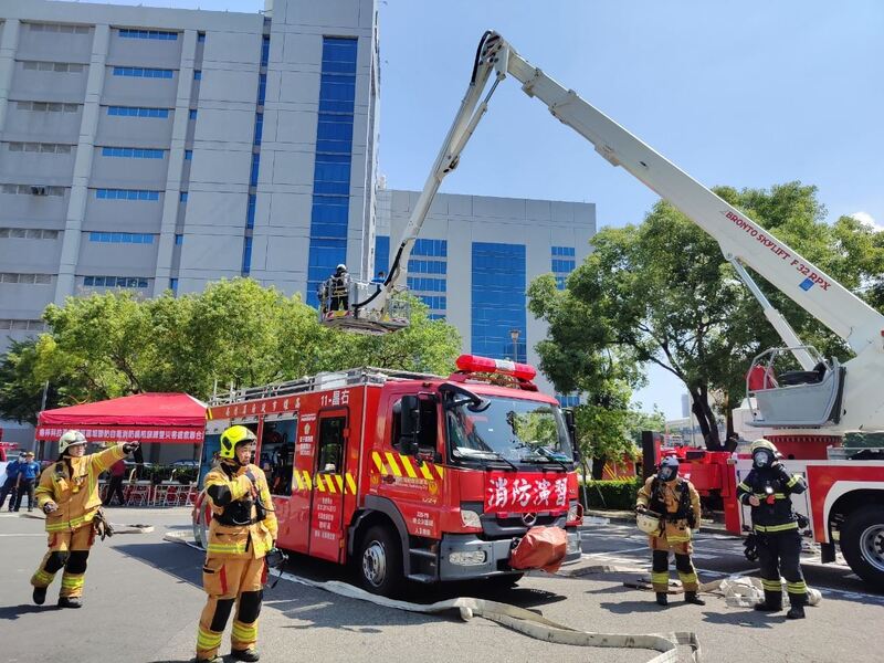 強化科技產業園區消防量能 陳其邁指示資訊圖資與裝備雙軌並進