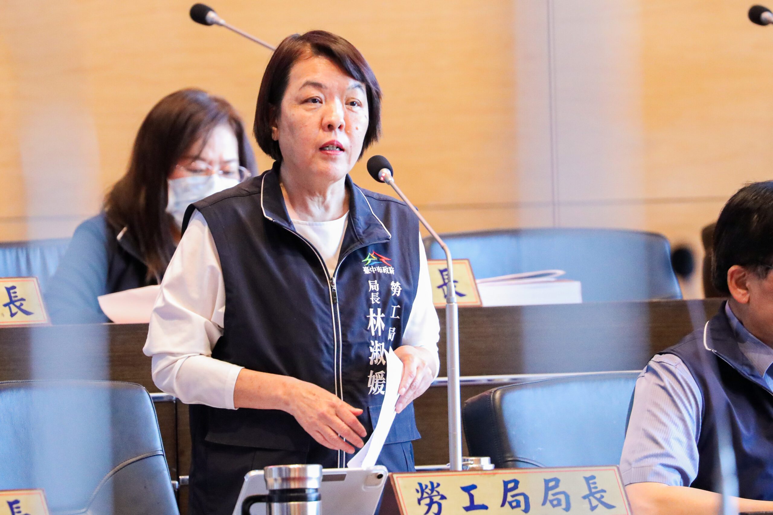 美國關稅政策恐衝擊勞工權益　中市勞工局啟動6大面向、近20項因應措施