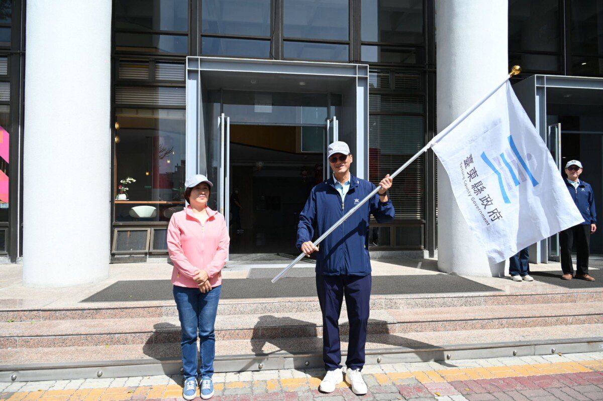 114年全中運臺東運動小將熱血出征！ 饒慶鈴今授旗勉勵選手再創佳績 爭取臺東榮耀