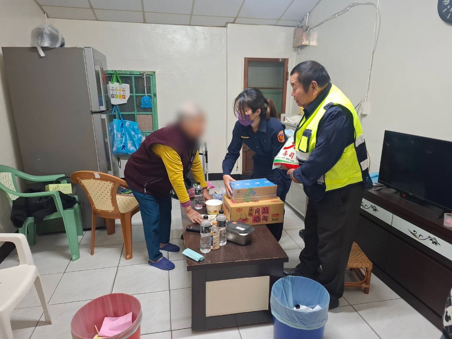 岡山暖警結合守望相助   傳遞社區溫情身影處處在