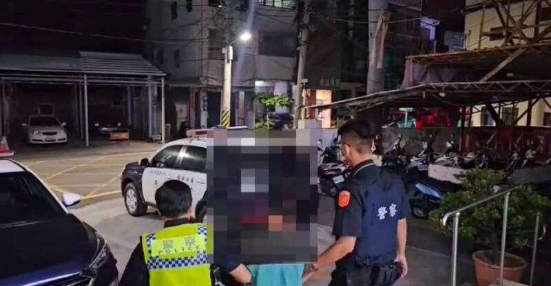 又見假投資詐騙！楠警飛奔逮車手