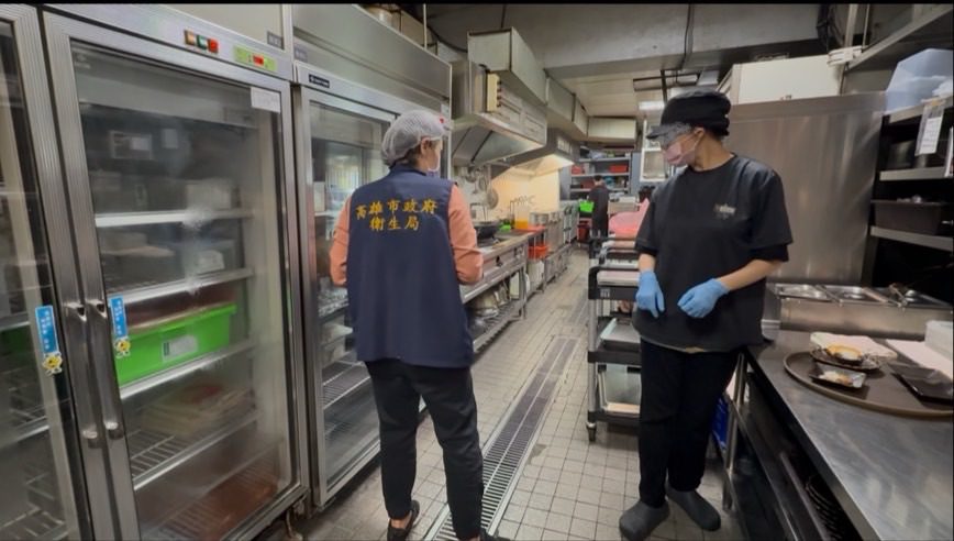 高雄知名高檔燒肉店「碳佐麻里美術館分店」發生食物中毒 遭衛生局勒令停業 高雄知名高檔燒肉店「碳佐麻里美術館分店」發生食物中毒 遭衛生局勒令停業