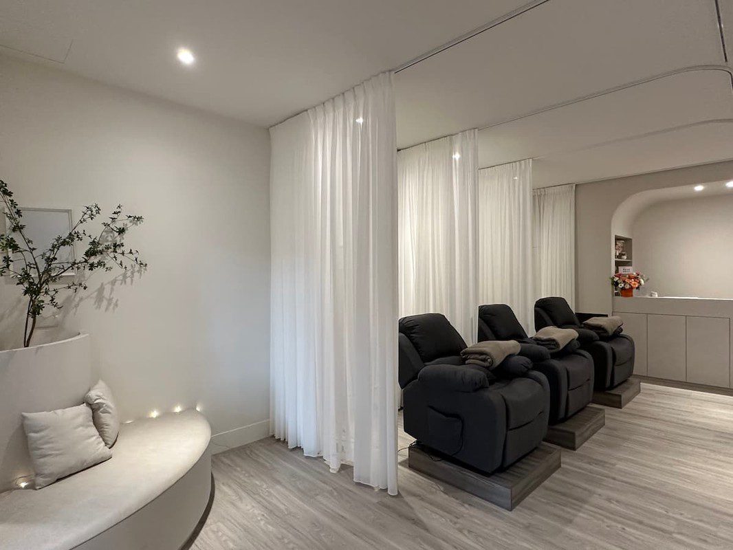 網路百大商家用心經營 專業服務成為生活必需 網路百大商家用心經營 專業服務成為生活必需