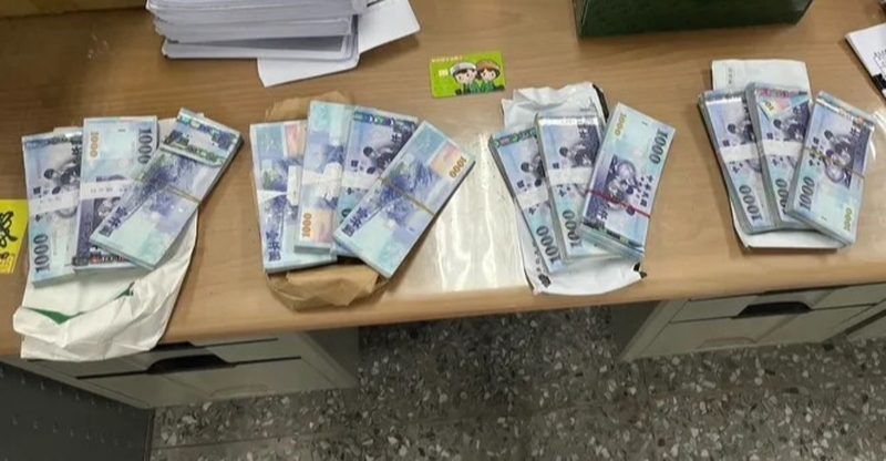 百斬車手獎5萬!車手假冒「警察」上門取款 警方當場逮人成功攔阻113萬元損失