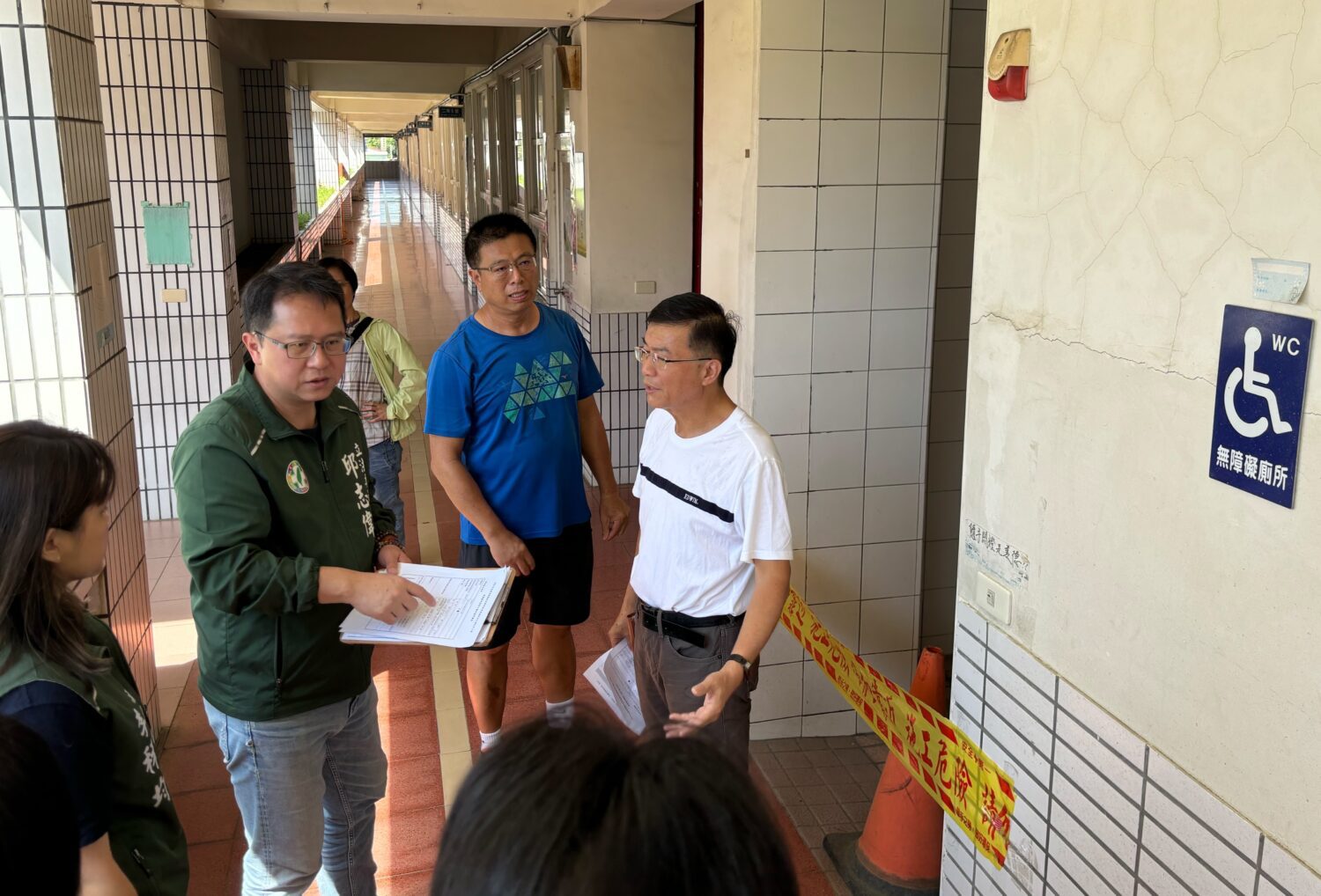 邱志偉爭取跑道、球場鋪面、老舊廁所經費獲核定,學校將展新風貌 邱志偉爭取跑道、球場鋪面、老舊廁所經費獲核定,學校將展新風貌