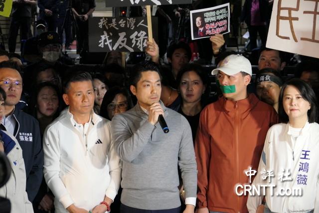 蔣萬安提倒閣　游盈隆：令人耳目一新