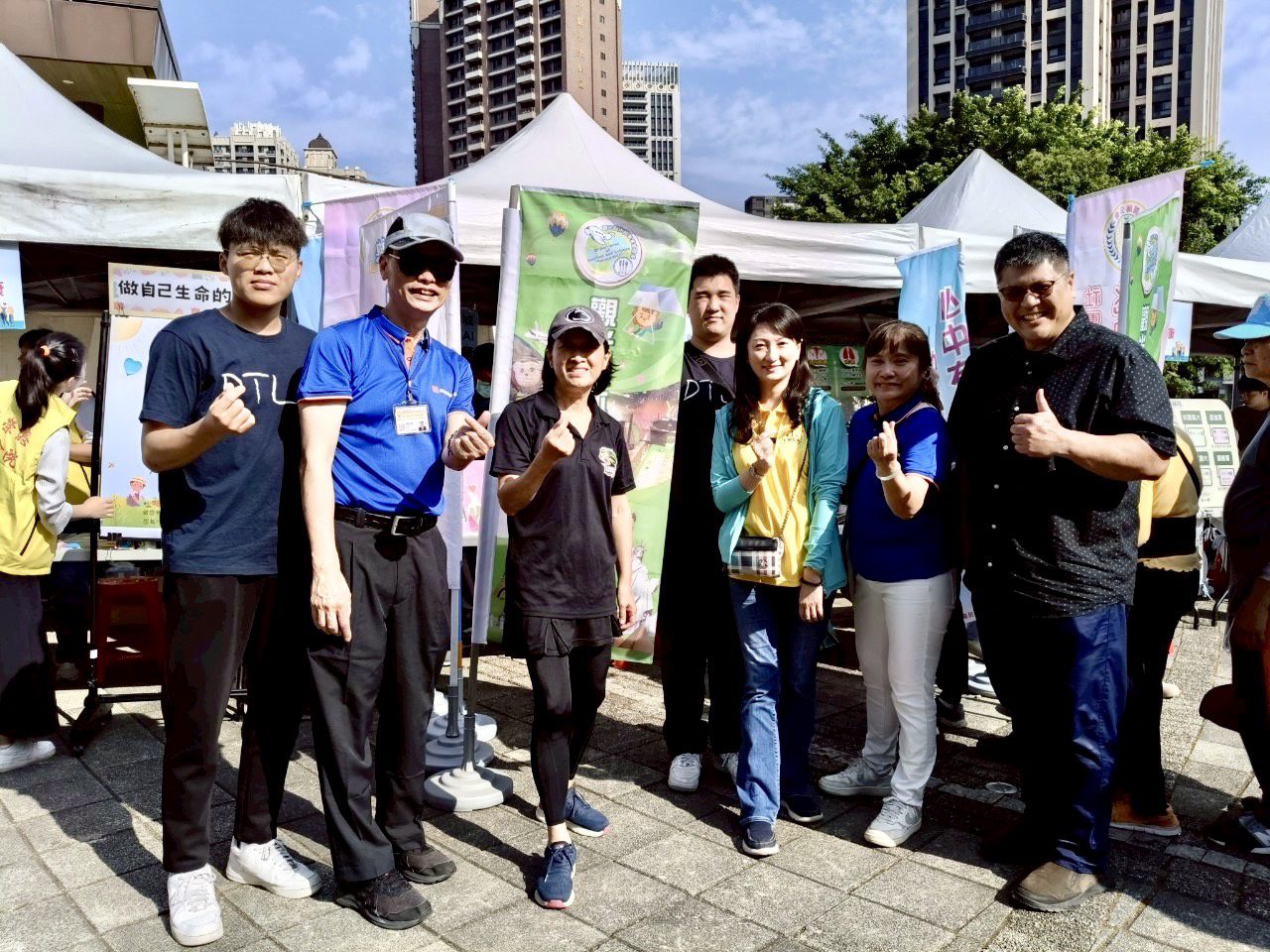 「健保30健走趣」桃園登場 桃療健康智慧城展現AI多元創新應用 「健保30健走趣」桃園登場 桃療健康智慧城展現AI多元創新應用
