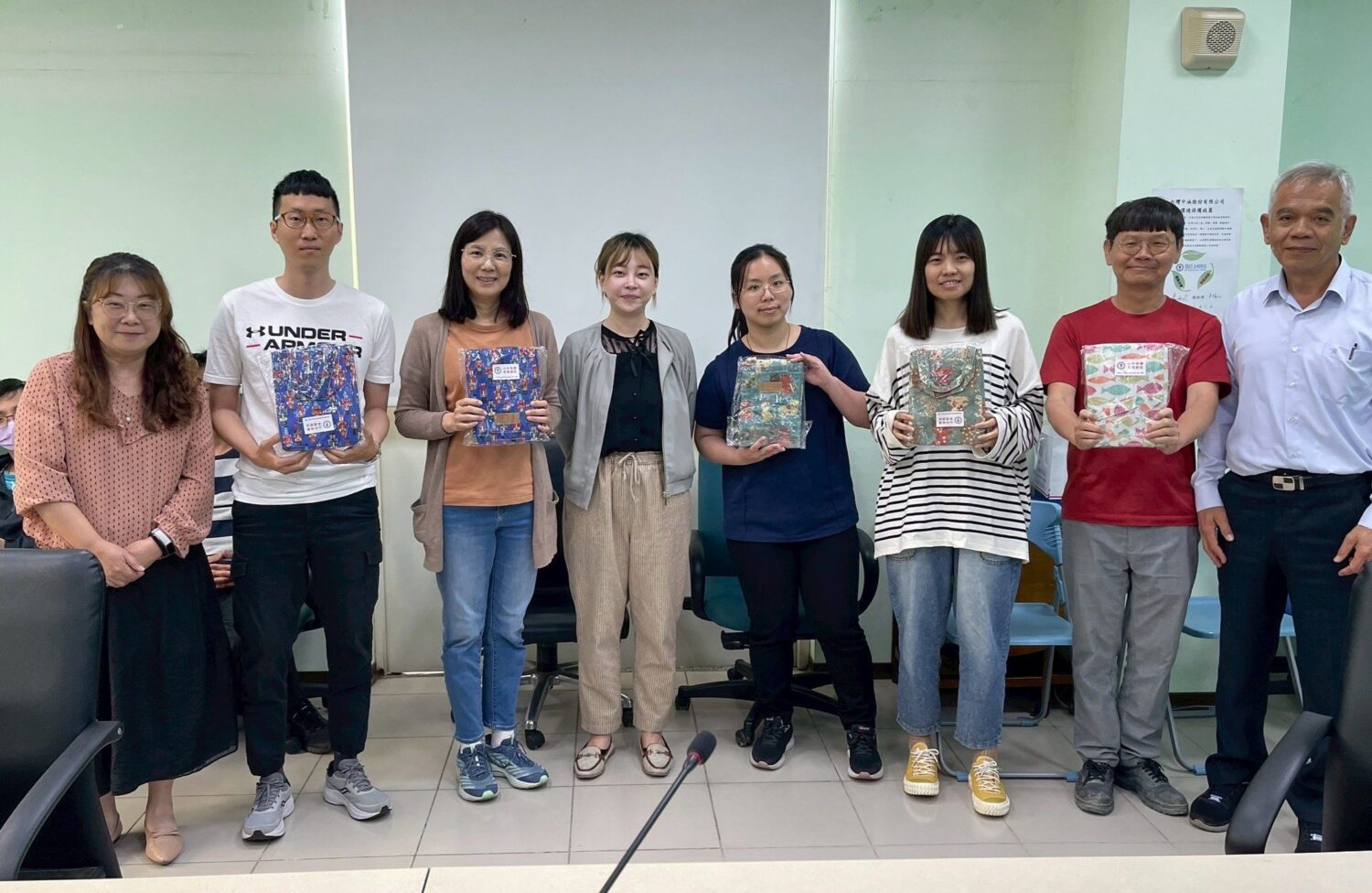 中油液化天然氣工程處 辦理「採購履約中的圖利風險及相關案 例分析」專題講習 中油液化天然氣工程處 辦理「採購履約中的圖利風險及相關案 例分析」專題講習