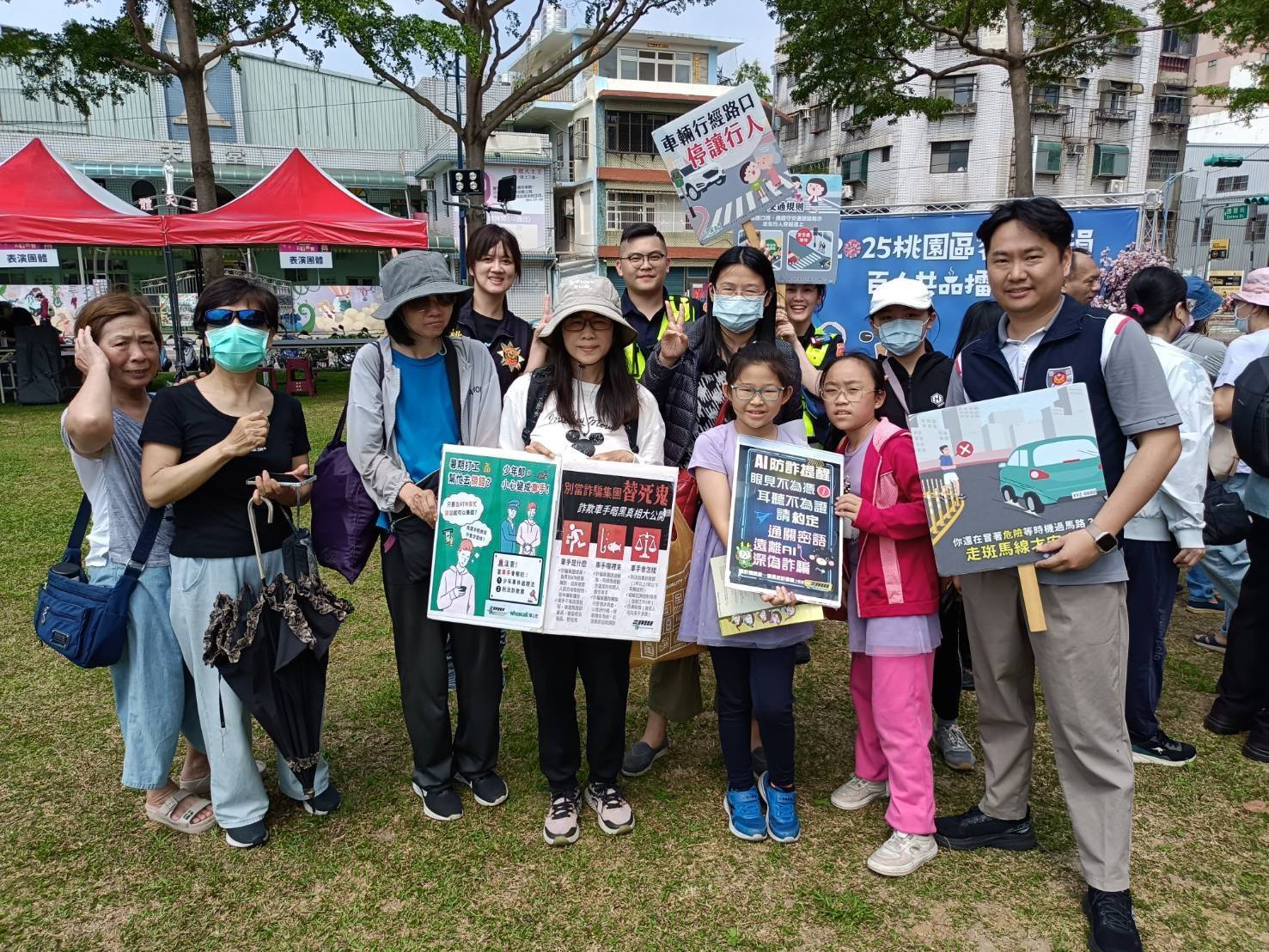 桃警前進「大樹林文化巡禮」活動宣導 強化民眾交安觀念 桃警前進「大樹林文化巡禮」活動宣導 強化民眾交安觀念