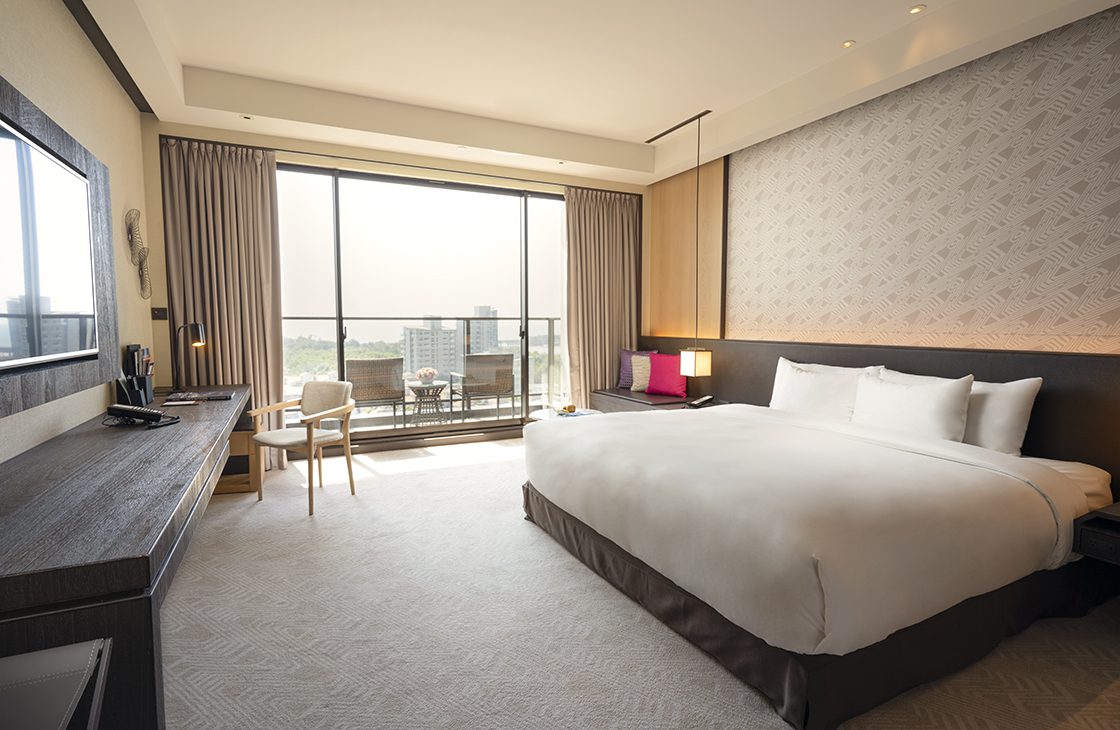 溫馨五月天!台南大員皇冠假日酒店抽黃金項鍊 寵媽專案最高省3成 溫馨五月天!台南大員皇冠假日酒店抽黃金項鍊 寵媽專案最高省3成