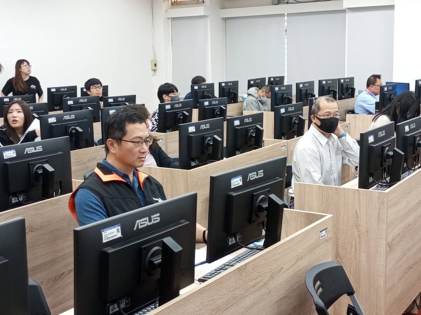 龍華科大搶先佈局AI教育 攜手微軟強化教職員能力 龍華科大搶先佈局AI教育 攜手微軟強化教職員能力