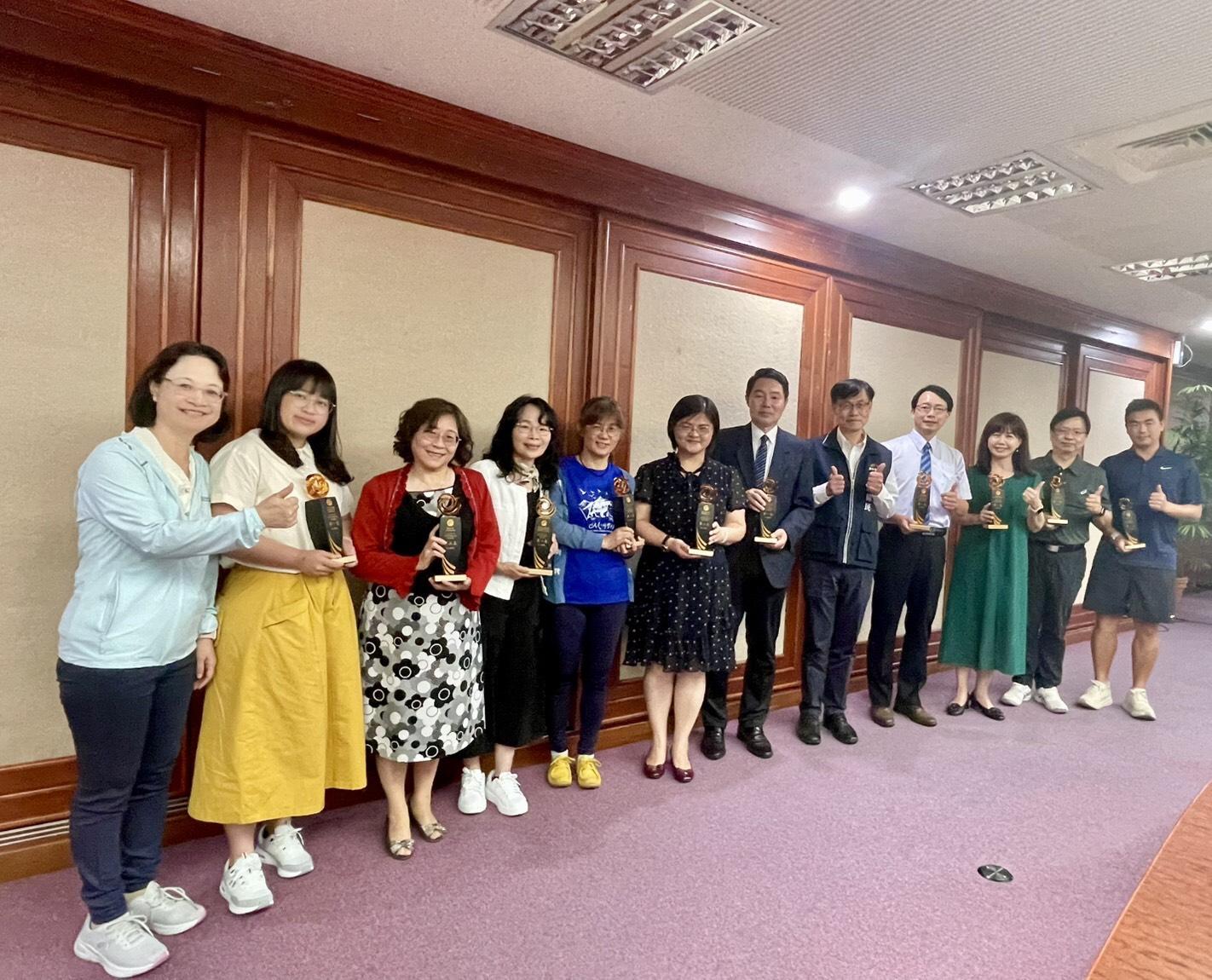 教學卓越獎初選揭曉 中市10校入選備戰全國賽 教學卓越獎初選揭曉 中市10校入選備戰全國賽