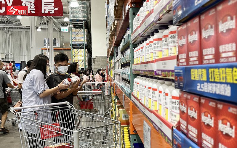 一顆維他命,要賣多少錢?和美國價差3倍,台灣人出國狂帶貨…降保健品關稅勢在必行,政府要有完善配套 一顆維他命,要賣多少錢?和美國價差3倍,台灣人出國狂帶貨…降保健品關稅勢在必行,政府要有完善配套