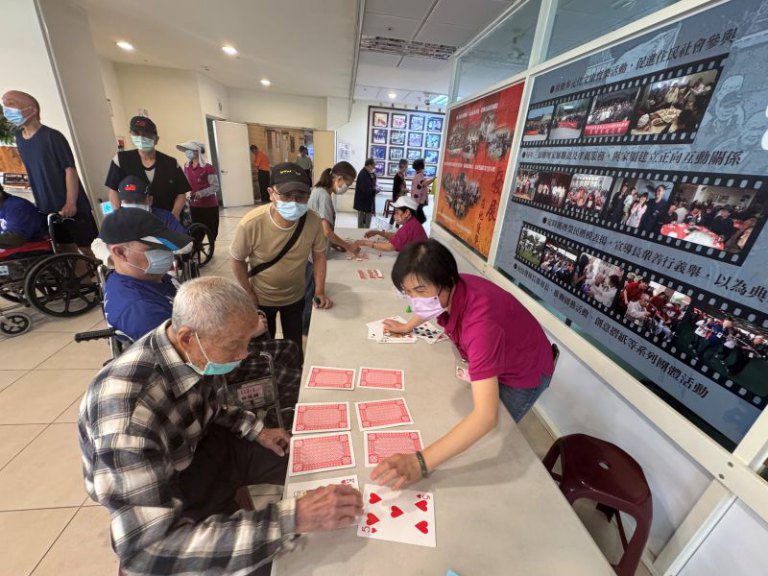 新竹榮家迎家慶 　銀髮運動會顯身手