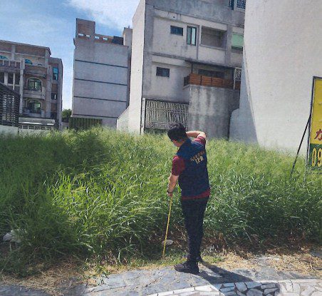 花蓮縣環保局關心雜草叢生易引蚊蟲蛇鼠確實定期除草落實管理維護 花蓮縣環保局關心雜草叢生易引蚊蟲蛇鼠確實定期除草落實管理維護