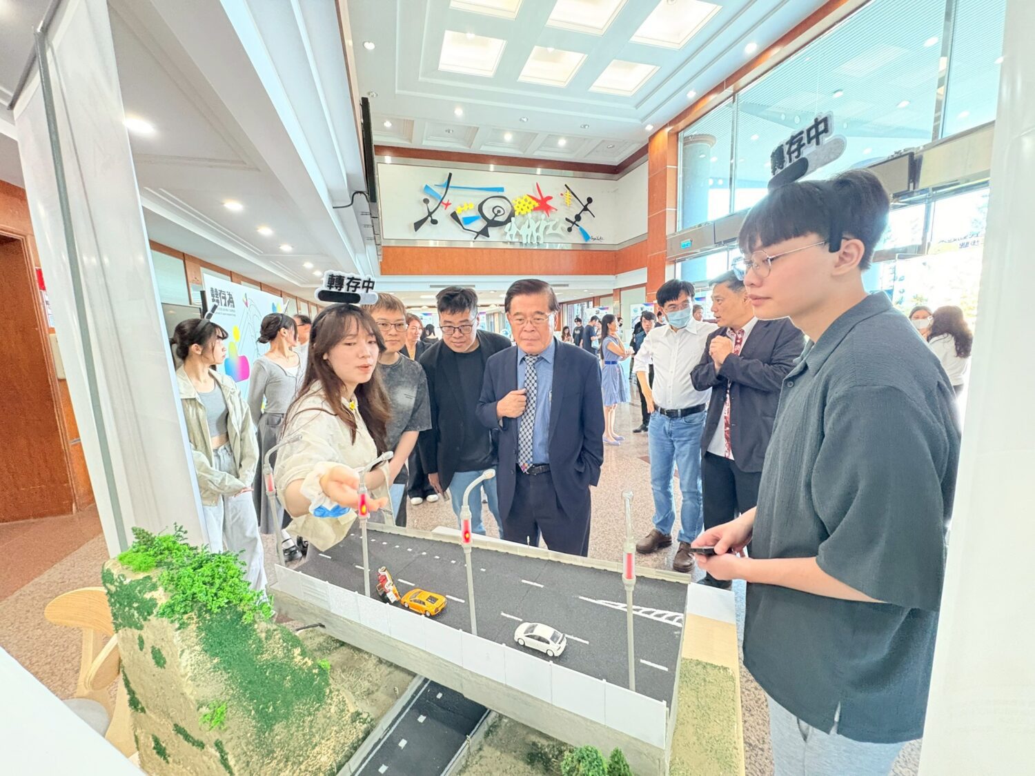 義守大學創設系畢業展 點燃新世代創意能量