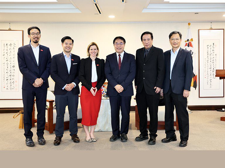 英國新任代表包瓊郁拜會南市府　雙方期持續深化交流