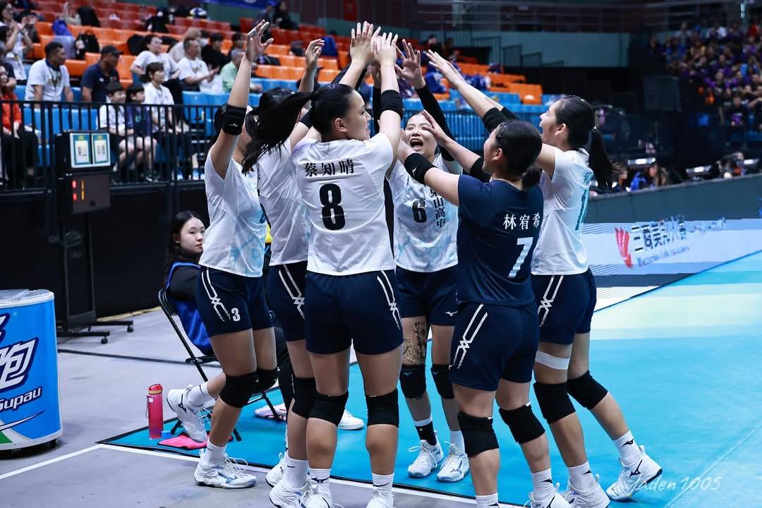 三校聯手締造HVL傳奇 中市豐商男排、東山女排攜手奪冠 龍津男排創隊史最佳季軍 三校聯手締造HVL傳奇 中市豐商男排、東山女排攜手奪冠 龍津男排創隊史最佳季軍