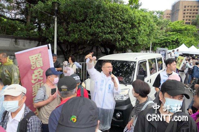 二階卡關？凱道助攻！藍營士氣谷底反彈　「罷吳」六月前衝3萬連署