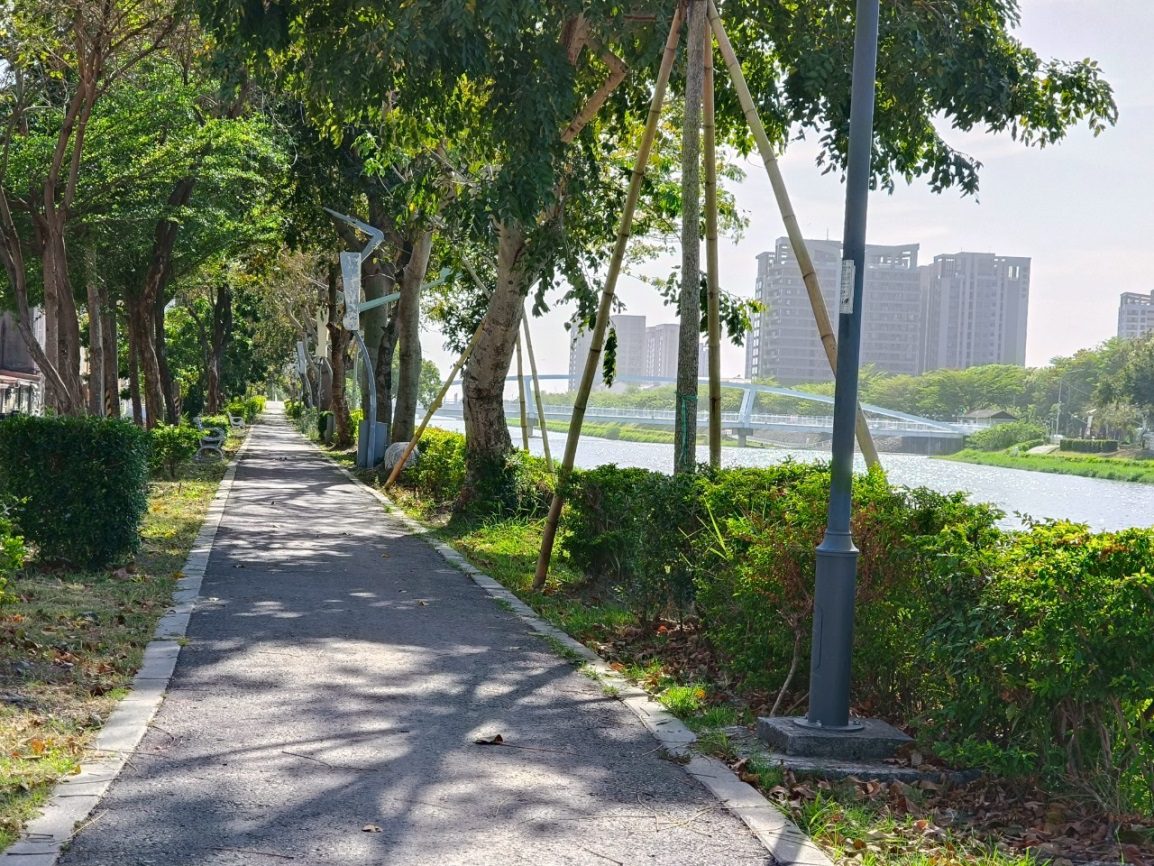 市民參與打造親水空間  後勁溪景觀工程順利完工