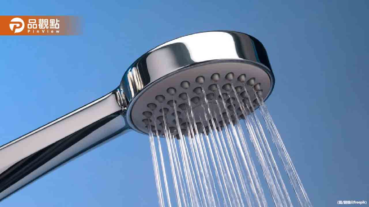 蓮蓬頭恐比馬桶還髒!專家教你6招徹底清潔 蓮蓬頭恐比馬桶還髒!專家教你6招徹底清潔