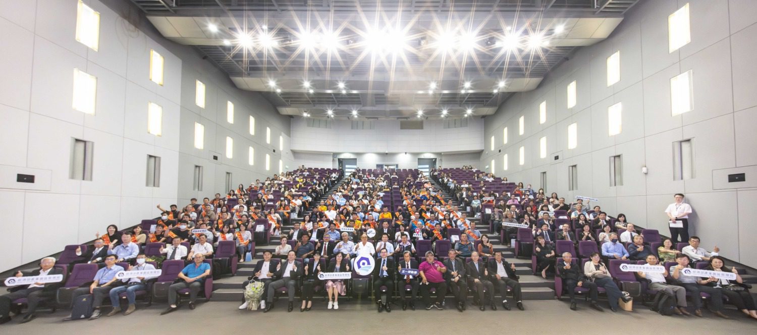 園管局頒發模範勞工獎  楊志清局長：攜手打造永續競爭力