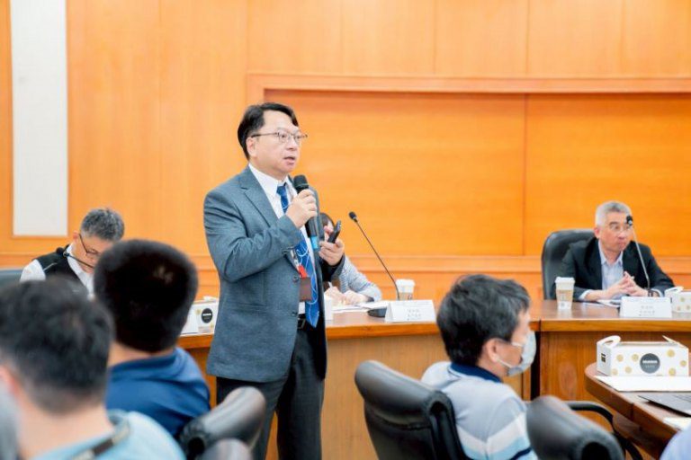 半導體產業人才培育交流座談會 明新科大攜手產官學共育半導體人才 半導體產業人才培育交流座談會 明新科大攜手產官學共育半導體人才
