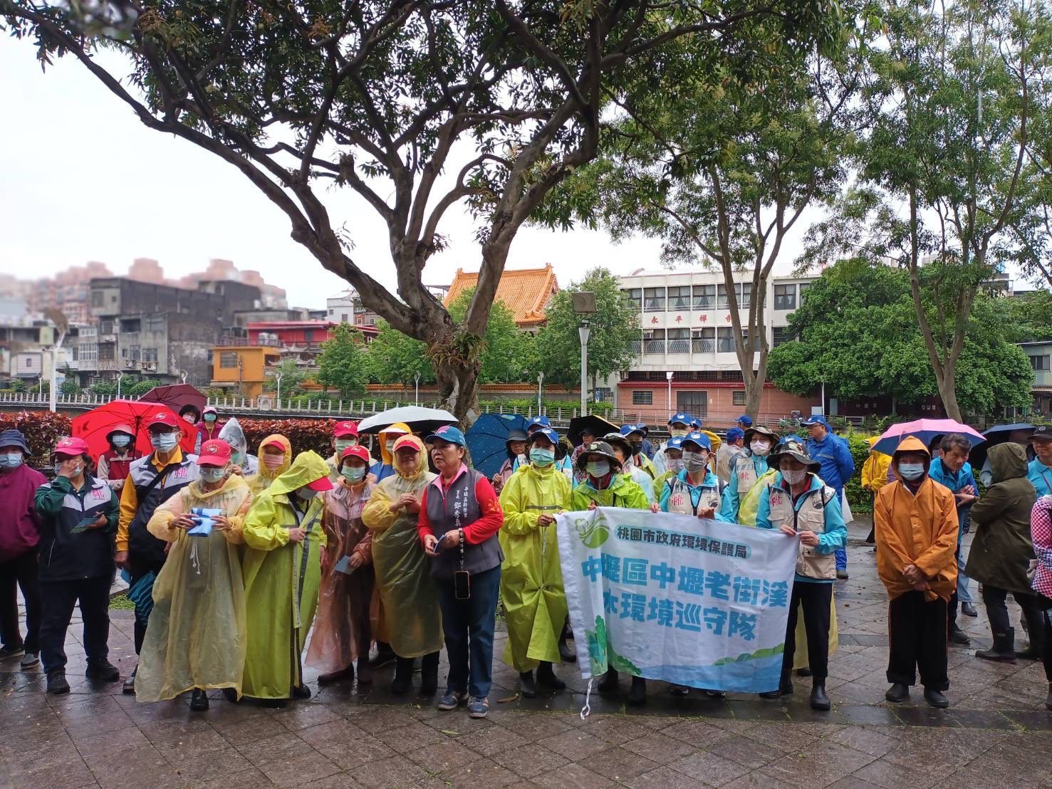 響應世界地球日!桃園老街溪河川教育中心健走活動吸引逾200人參加 響應世界地球日!桃園老街溪河川教育中心健走活動吸引逾200人參加