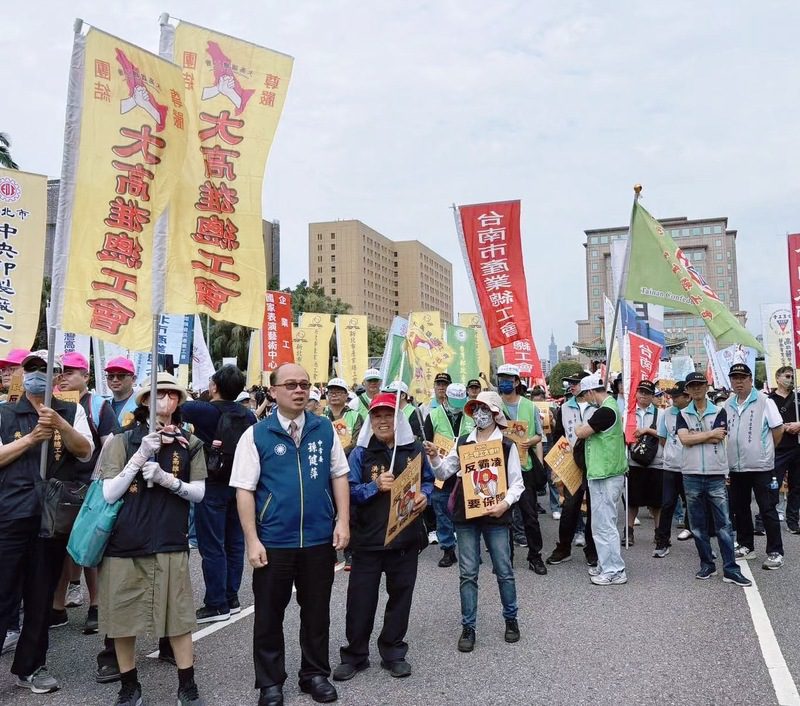 聲援五一行動聯盟凱道遊行 孫健萍:賴清德毋忘礦工之子的初衷 聲援五一行動聯盟凱道遊行 孫健萍:賴清德毋忘礦工之子的初衷