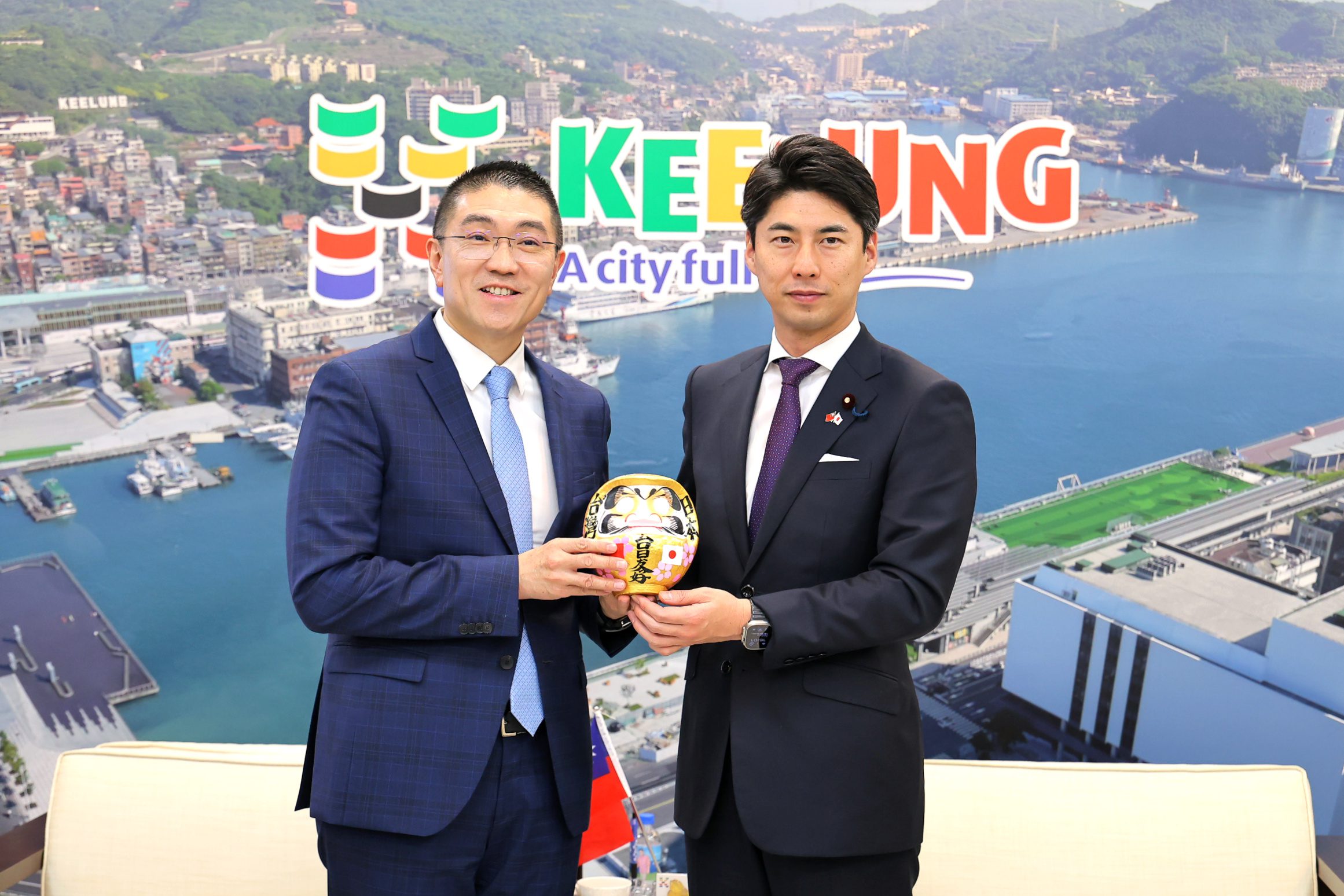 日本自民黨青年局訪問基隆　臺日攜手強化城市交流與合作 thumbnail