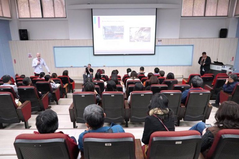 中華大學辦理EMI雙語教學研討會 手8所大專院校激盪教育新火花 中華大學辦理EMI雙語教學研討會 手8所大專院校激盪教育新火花