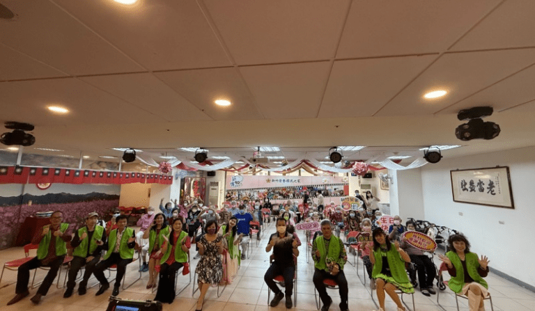 新竹榮家歡慶72週年 全視界懷舊金曲與長輩同歡 新竹榮家歡慶72週年 全視界懷舊金曲與長輩同歡