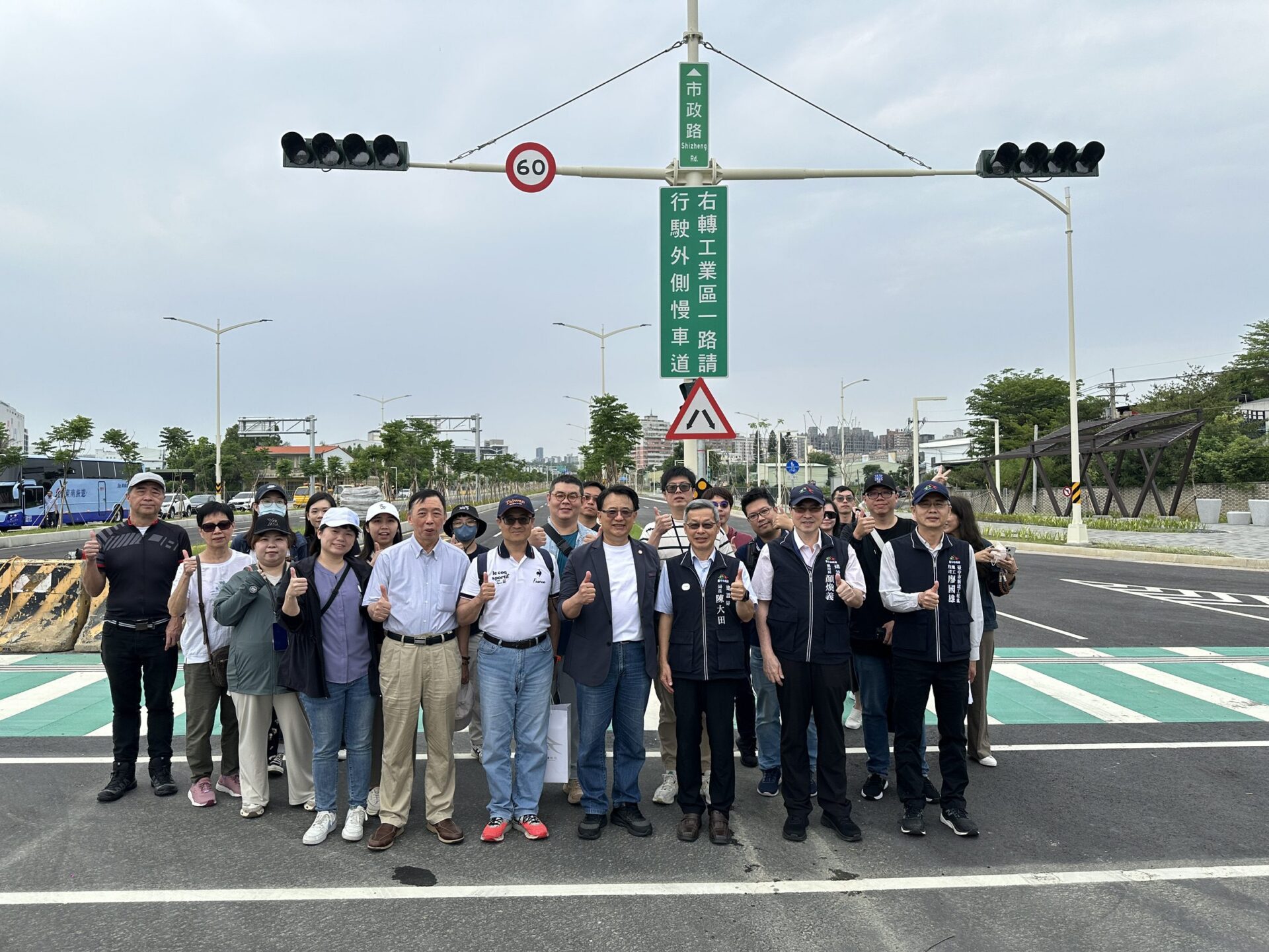 桃園市府團隊參訪中市人本交通建設 促進跨縣市經驗交流與合作 桃園市府團隊參訪中市人本交通建設 促進跨縣市經驗交流與合作