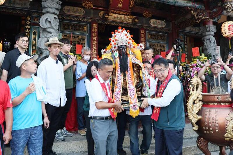 全台 11 間城隍廟齊聚府城共同巡城 全台 11 間城隍廟齊聚府城共同巡城