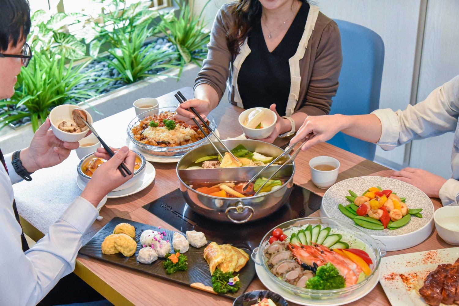 高雄觀光局攜手32家飯店 母親節專案寵愛媽咪超優惠 高雄觀光局攜手32家飯店 母親節專案寵愛媽咪超優惠