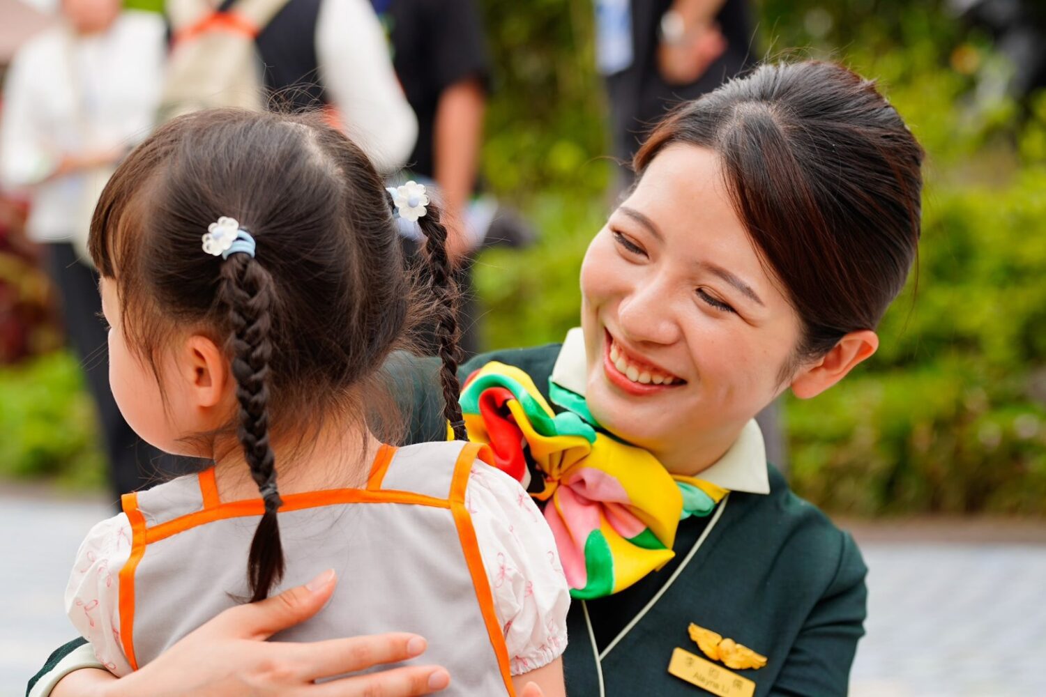 2025長榮航空「讓我伴你飛」 聚焦兒童早期療育計劃 捐贈百萬早療服務車 協助早療教室翻修