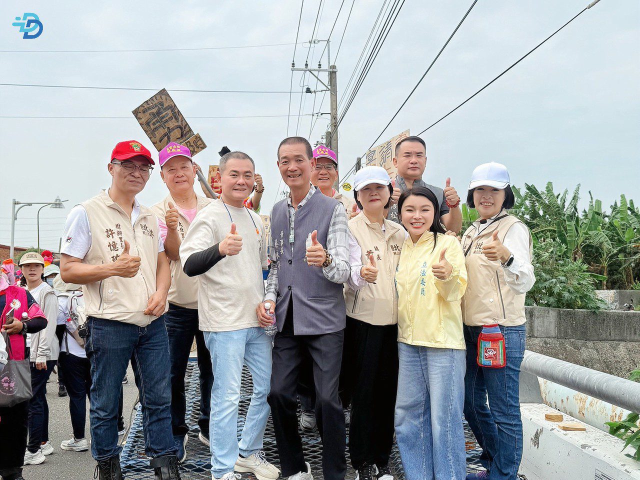 神速!白沙屯媽祖36小時抵北港 丁學忠與信眾一步一腳印迎駕 神速!白沙屯媽祖36小時抵北港 丁學忠與信眾一步一腳印迎駕