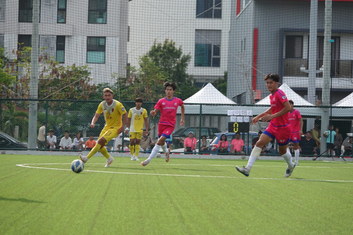 角逐2025全國總統盃足球錦標賽 台中上演德比大戰 角逐2025全國總統盃足球錦標賽 台中上演德比大戰