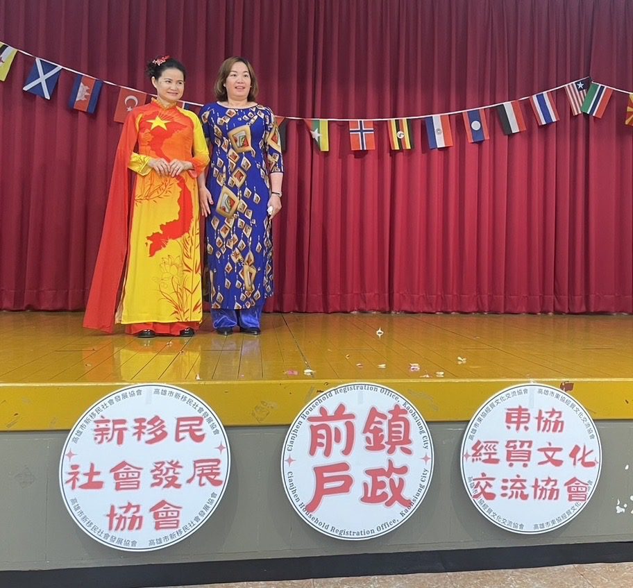 前鎮戶政攜手新住民舉辦母親節活動 「漂亮媽咪,Love You」感動登場 前鎮戶政攜手新住民舉辦母親節活動 「漂亮媽咪,Love You」感動登場