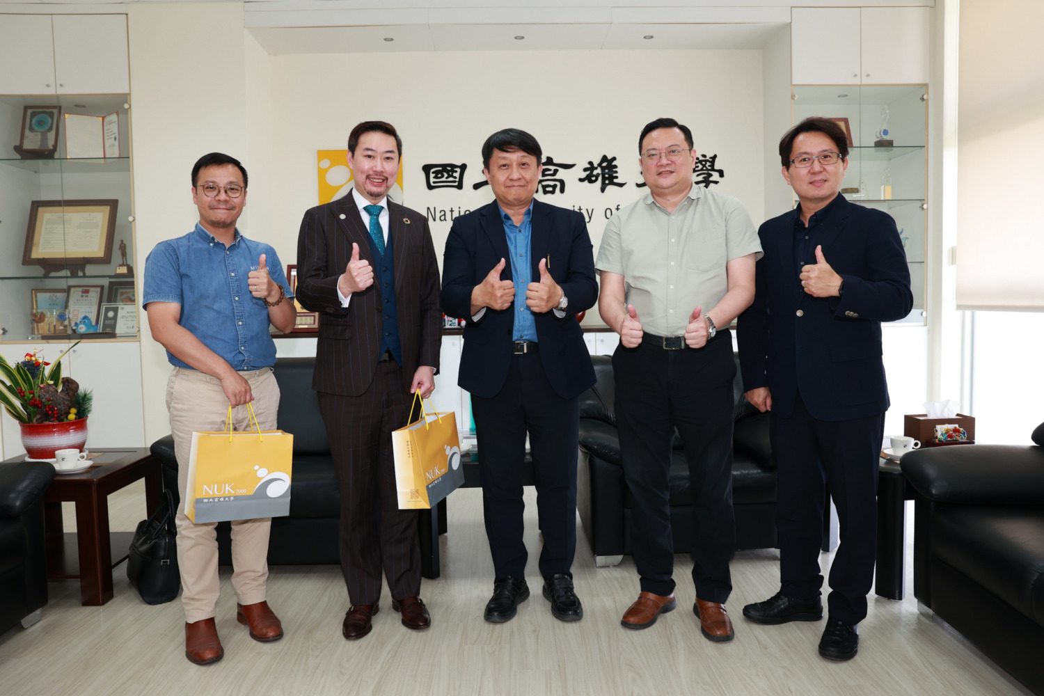 高雄大學《卓越講座》邀IWBI亞洲副總談WELL健康建築 掀永續競爭新浪潮 高雄大學《卓越講座》邀IWBI亞洲副總談WELL健康建築 掀永續競爭新浪潮