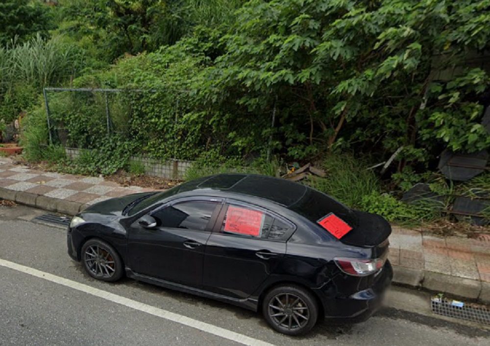 車商占用馬路賣車 李宗豪籲桃市府加強執法 車商占用馬路賣車 李宗豪籲桃市府加強執法