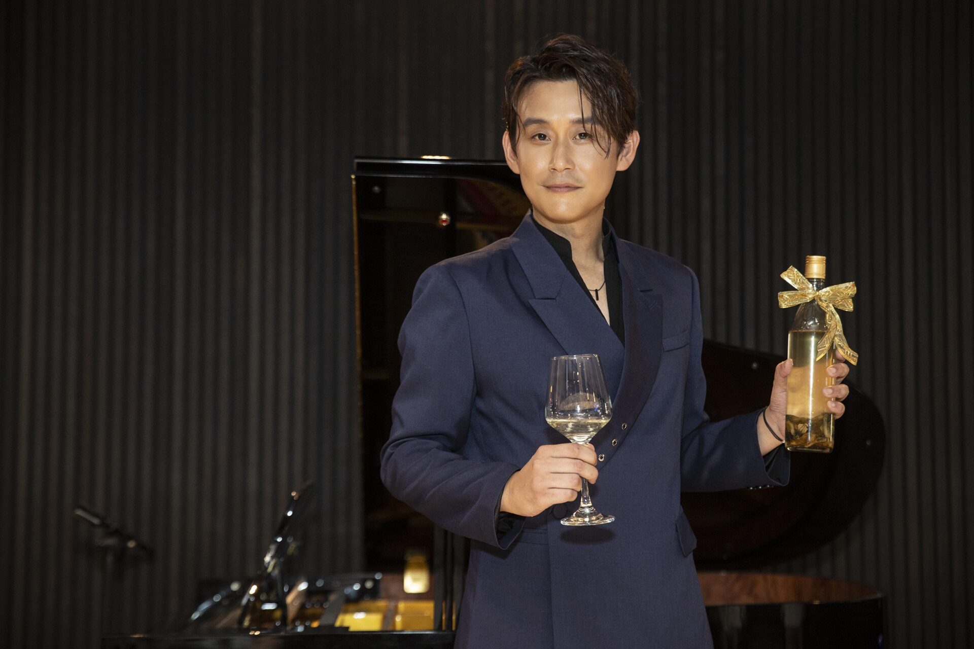 陳乃榮升格全方位音樂人 老婆暖助攻送性感睡衣+鱉鞭酒 陳乃榮升格全方位音樂人 老婆暖助攻送性感睡衣+鱉鞭酒