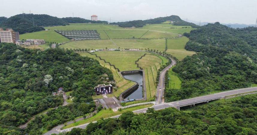 總裁槓總裁1／30年好友控吳寶田騙地　陳振豐賣地竟倒貼10億繳利息