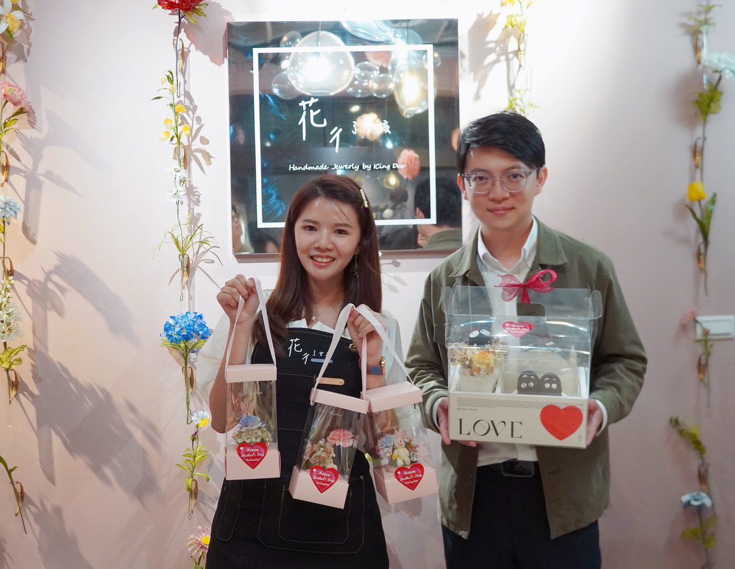 高雄青創花攤成功轉型店面教室 推出母親節限定花藝禮盒與甜點聯名 高雄青創花攤成功轉型店面教室 推出母親節限定花藝禮盒與甜點聯名