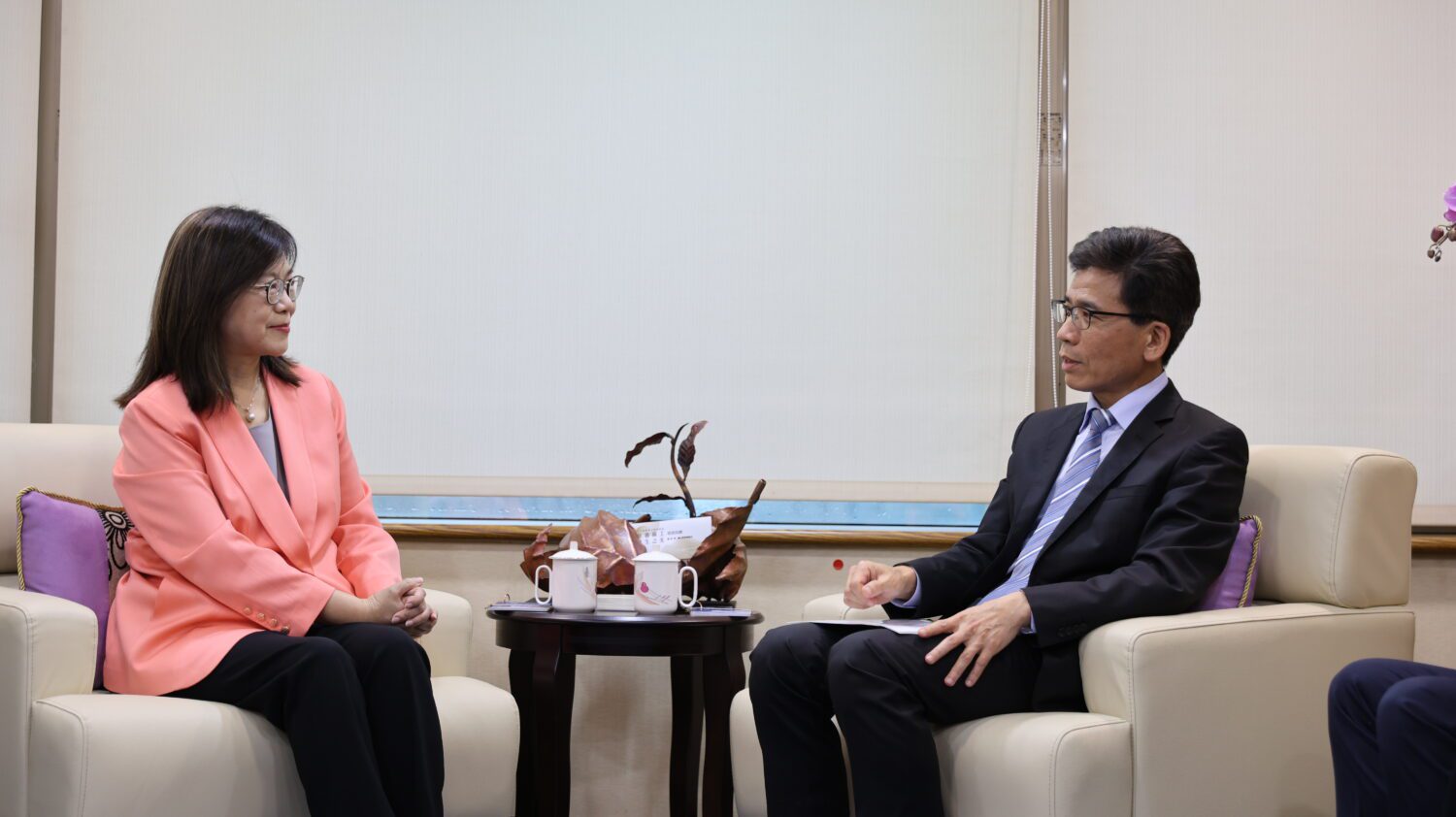 確立海洋保育融入企業永續治理制度化 海委會與金管會共推「藍海ESG行動」