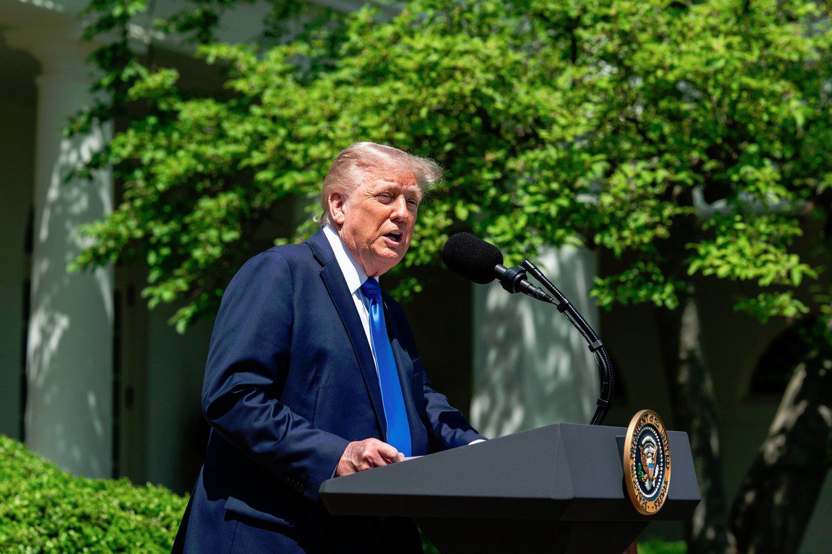 川普宣布美英貿易協議草案 擴大美國出口、維持10%進口關稅 川普宣布美英貿易協議草案 擴大美國出口、維持10%進口關稅