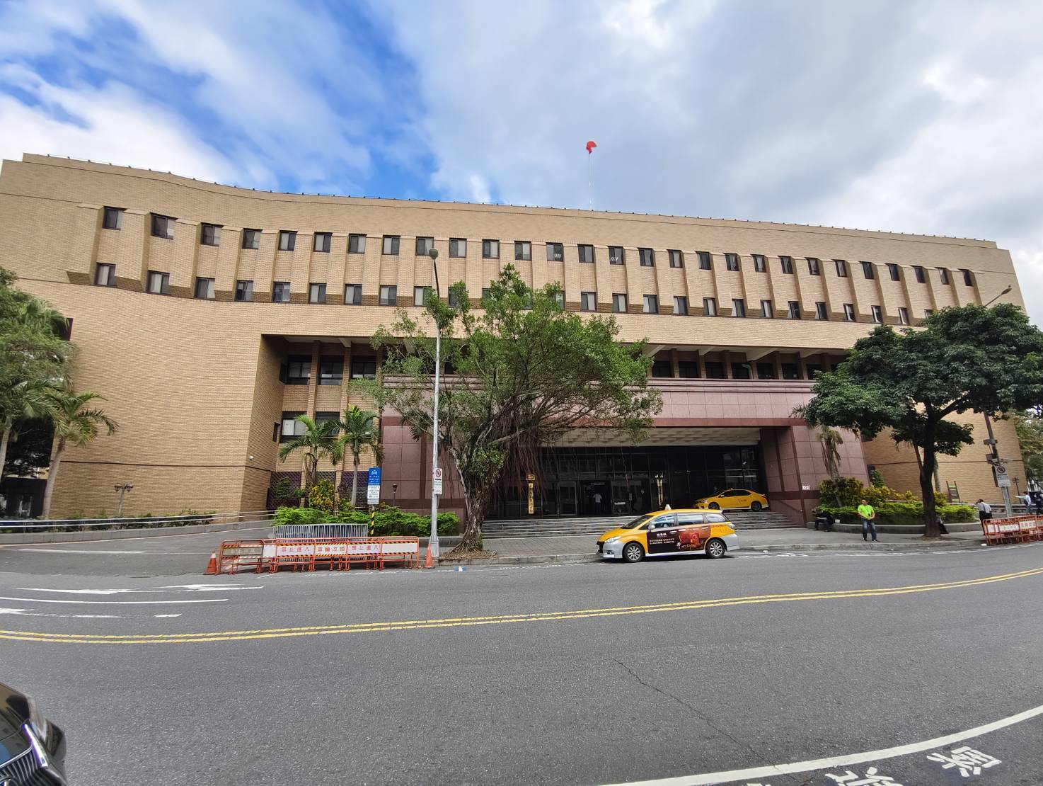 2警捲入調查官洩密黑幫討百萬債 嘉市警局自揭內鬼 2警捲入調查官洩密黑幫討百萬債 嘉市警局自揭內鬼