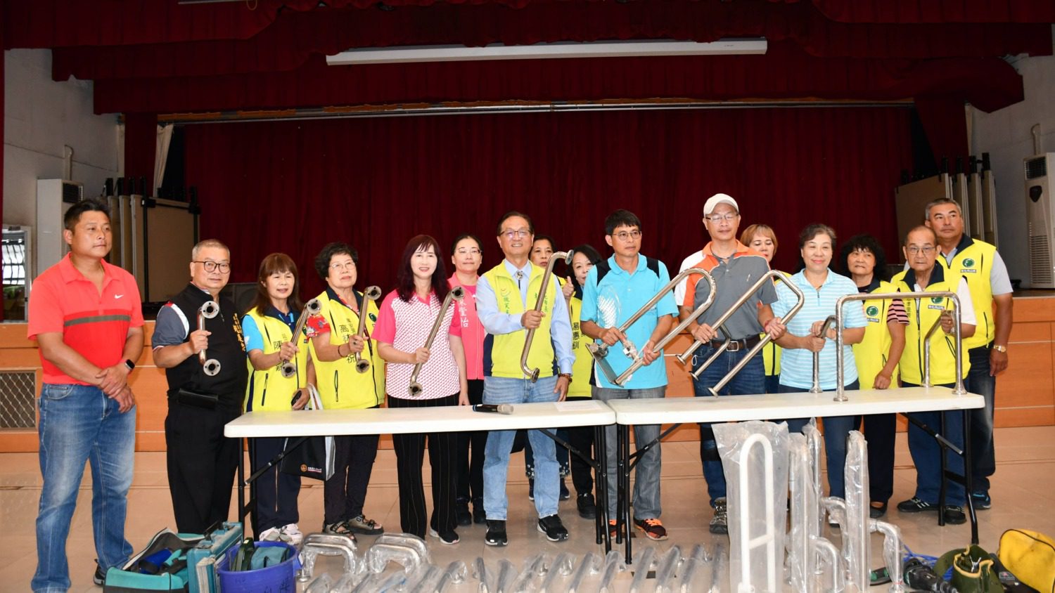 彰化市公所攜手笁樂種子免費到府安裝扶手 彰化市公所攜手笁樂種子免費到府安裝扶手